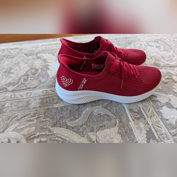 Skechers Slip-ins: Ultra Flex 3.0 - Heart Me - 7 M - Picture 3 of 5